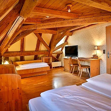 Hotel-brauereigasthof Josef Fuchs 酒店 4*